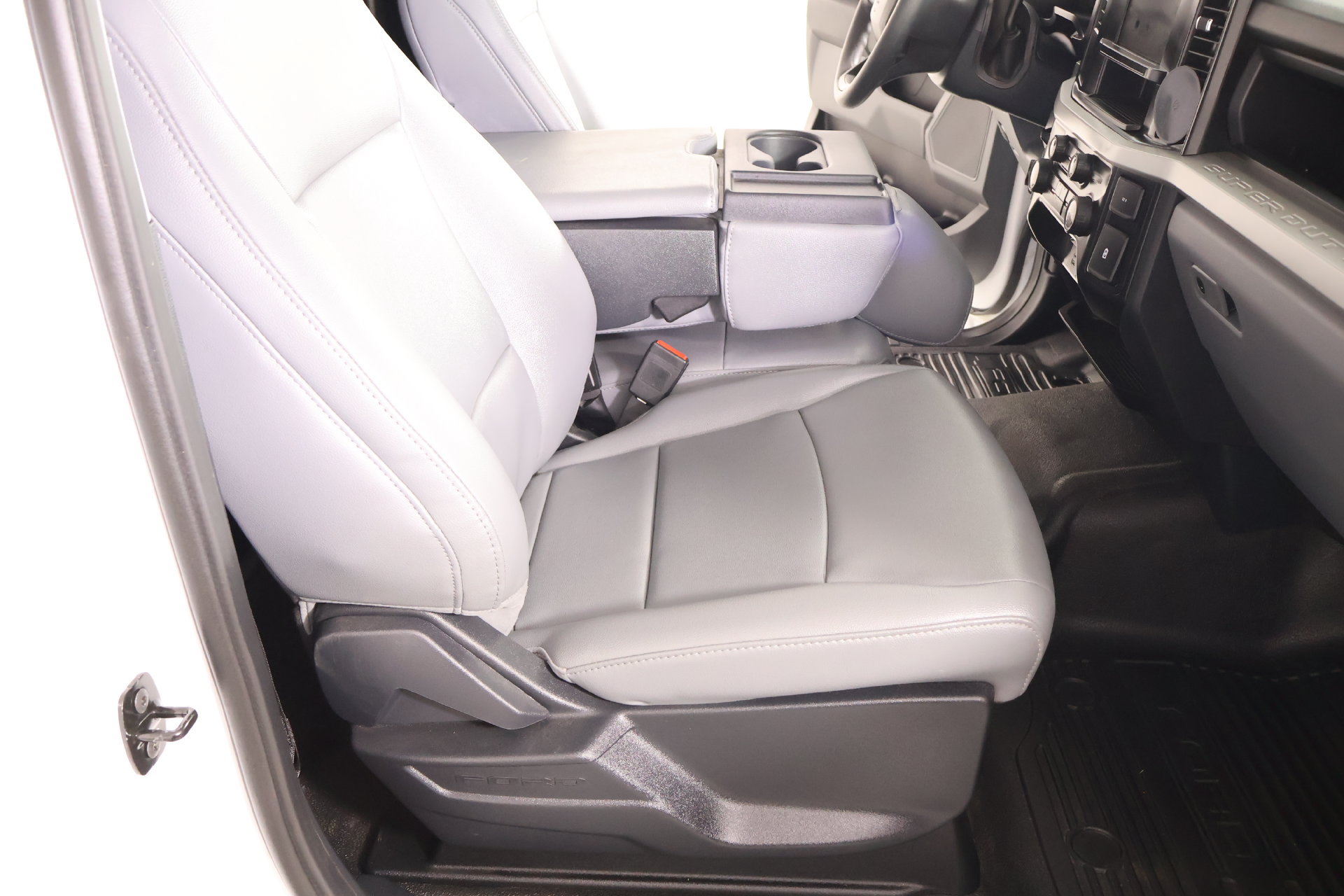 Used 2026 Ford F250 XL RWD image 10