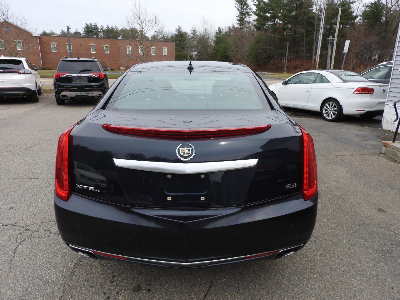 Used 2013 Cadillac XTS Platinum image 6