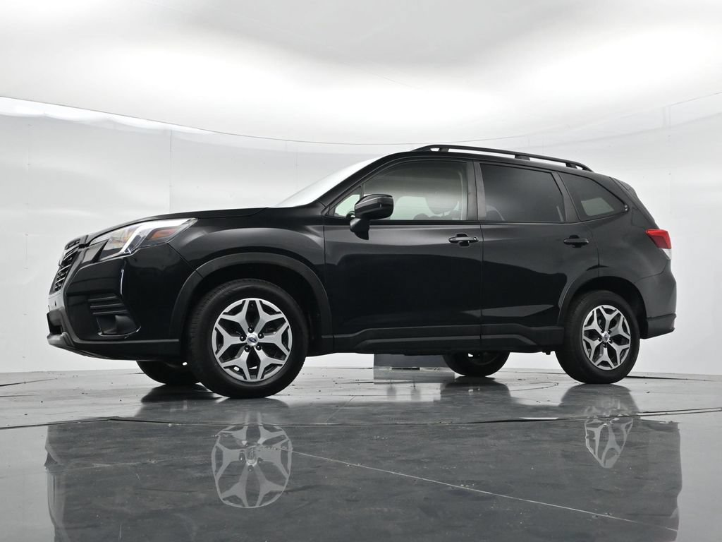 Used 2024 Subaru Forester Premium AWD/4WD image 26