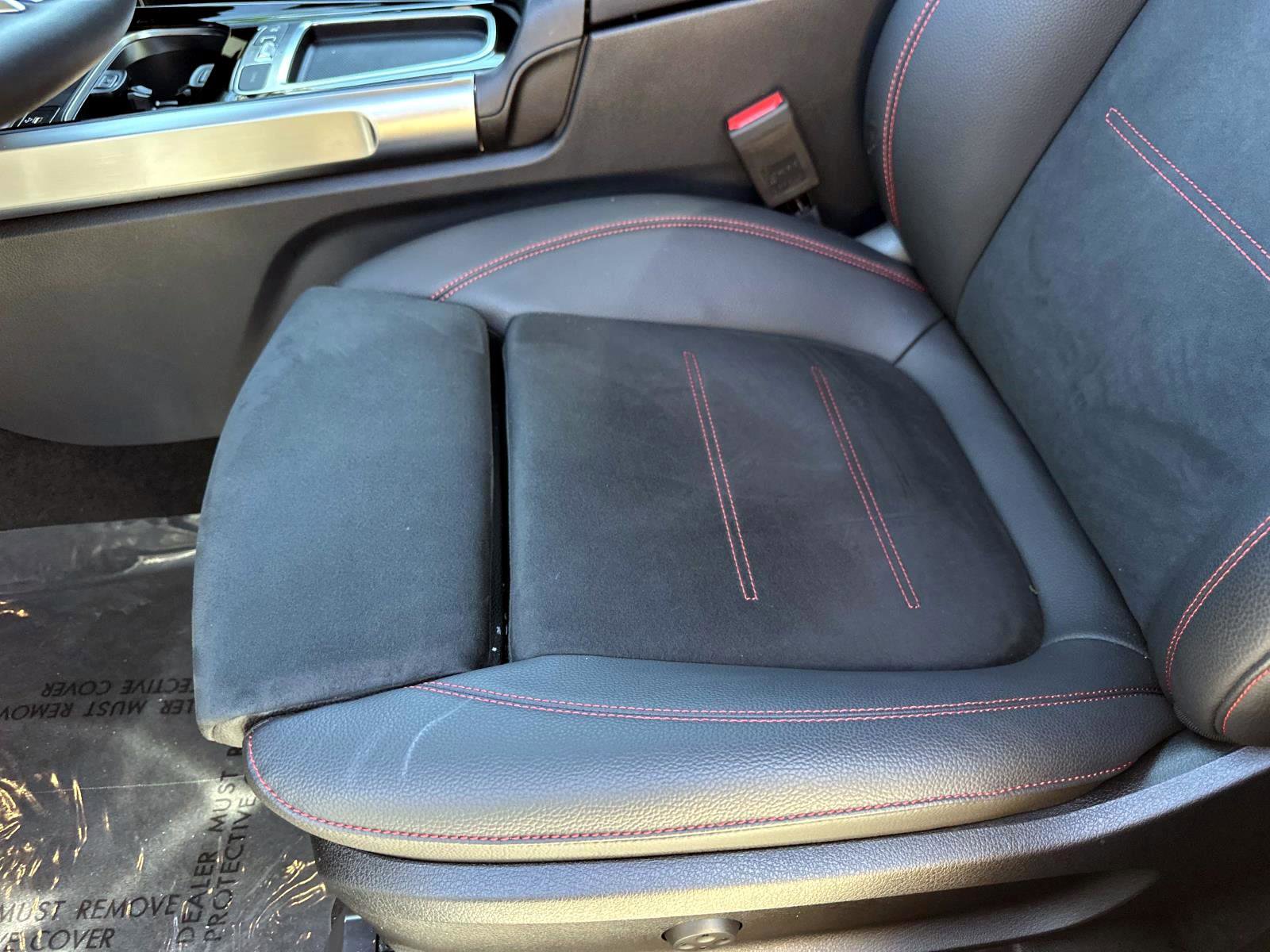 Certified 2025 Mercedes-Benz GLB 250 image 20