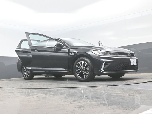Used 2025 Volkswagen Jetta S FWD image 29
