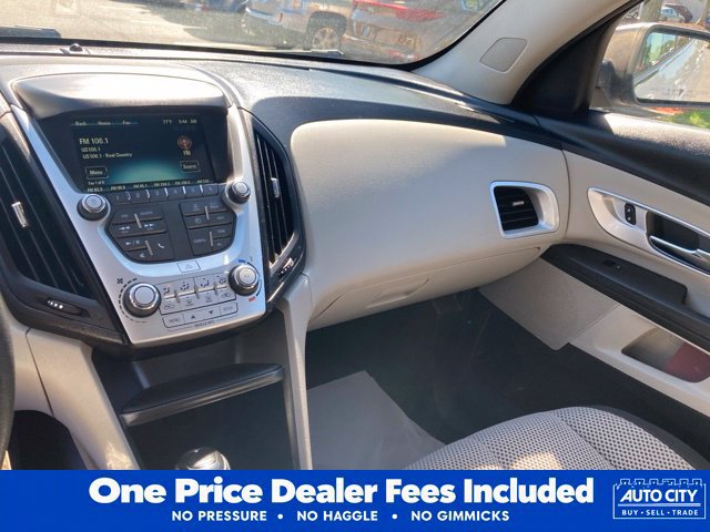 Used 2017 Chevrolet Equinox LS FWD image 21