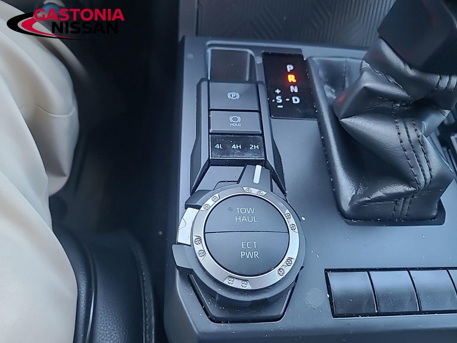 Used 2024 Toyota Tacoma SR5 image 43