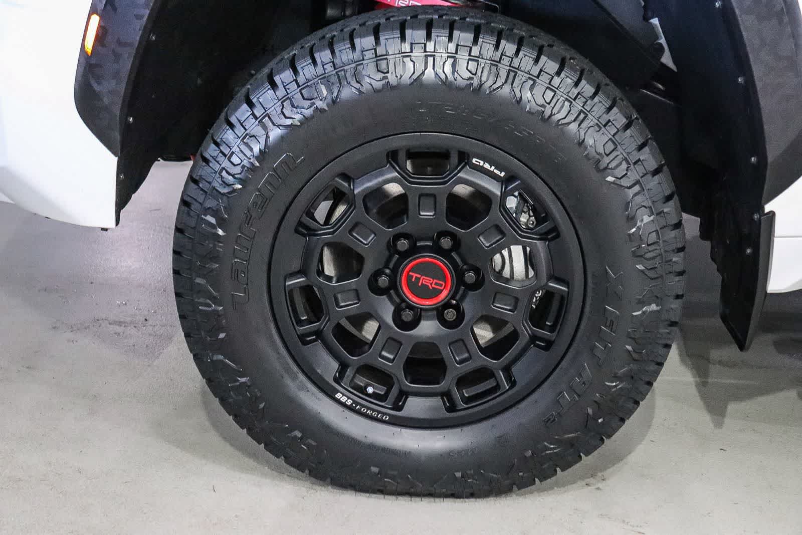 Used 2026 Toyota Tundra TRD Pro AWD/4WD image 9