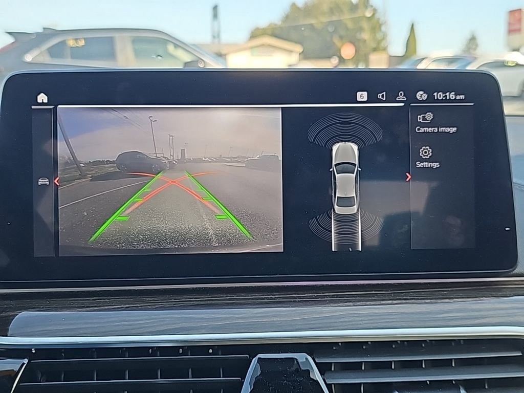 Used 2021 BMW M550i xDrive w/ Shadowloine Package image 9