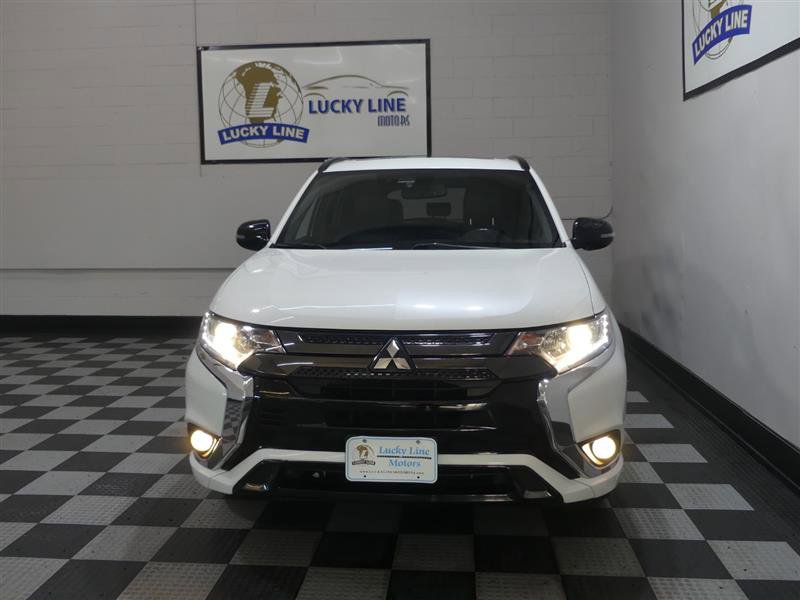 Used 2022 Mitsubishi Outlander SEL AWD/4WD image 2