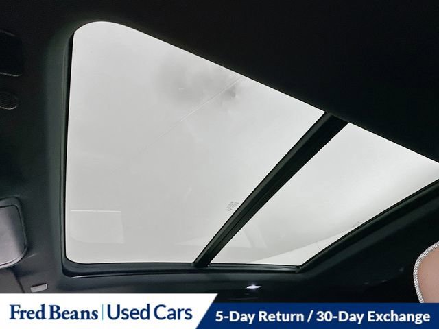 Used 2024 Chevrolet Suburban High Country w/ Premium Package image 25