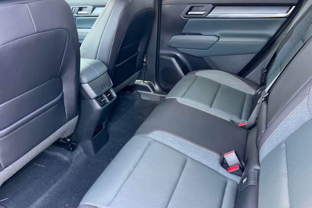 New 2026 GMC Terrain AT4 image 9