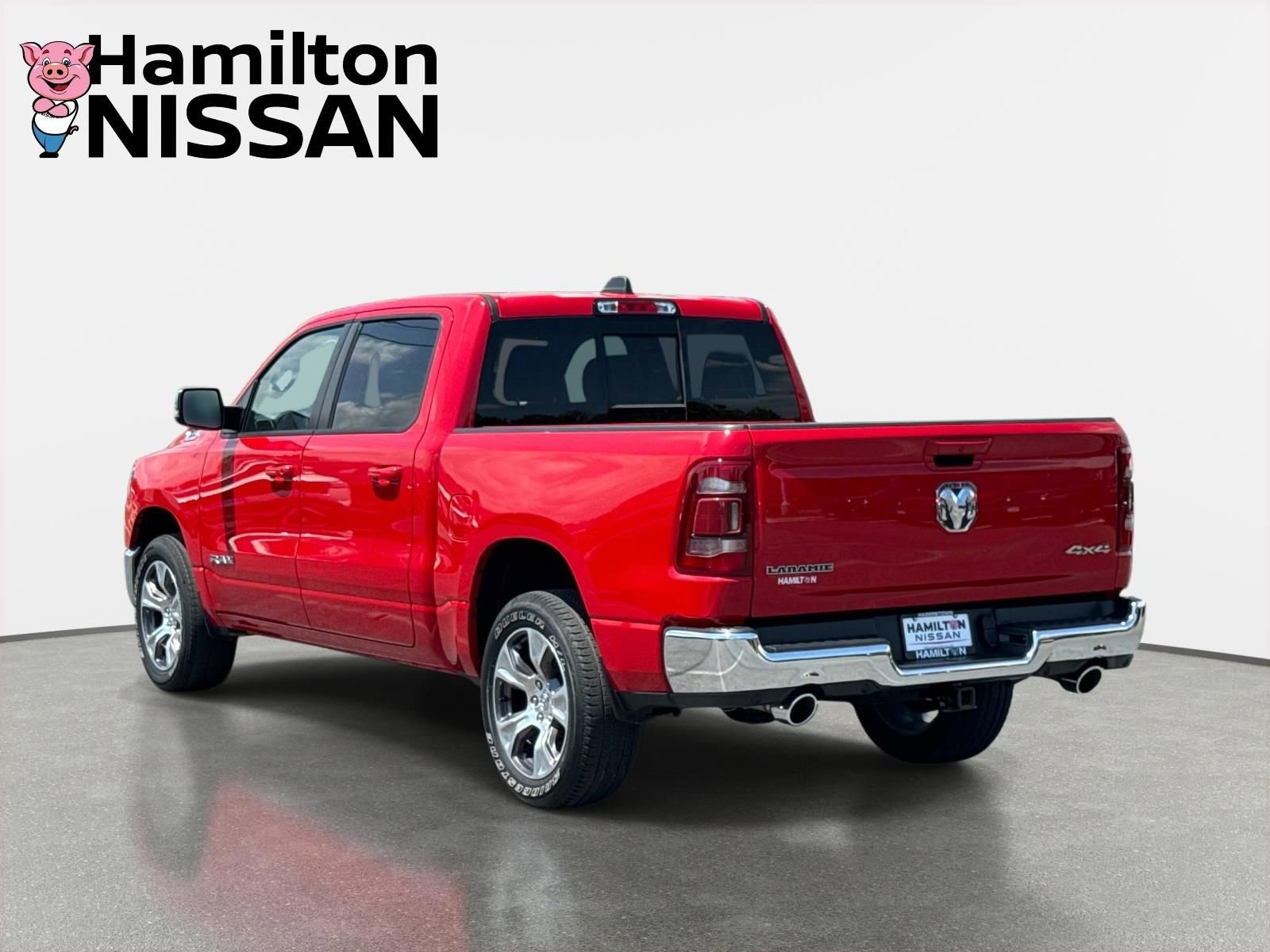 Used 2023 RAM 1500 Laramie AWD/4WD image 4