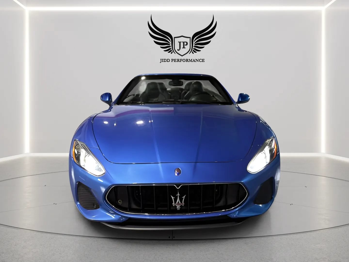 Used 2018 Maserati GranTurismo Sport RWD image 4