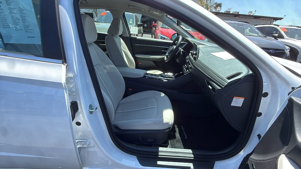 Used 2021 Hyundai Sonata SEL FWD image 16
