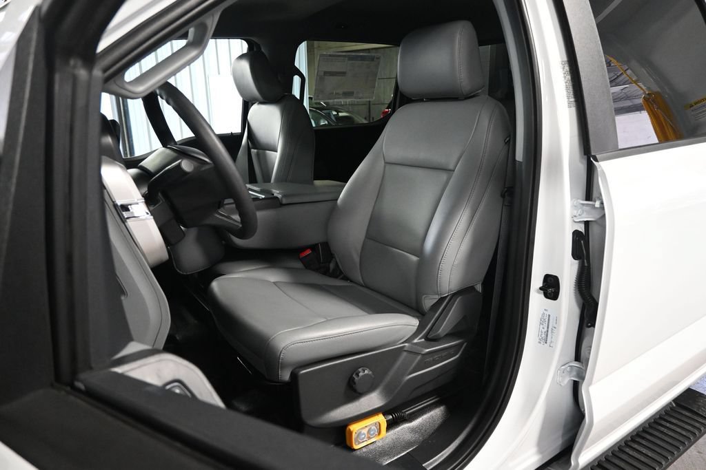New 2026 Ford F550 2WD Crew Cab Super Duty image 11