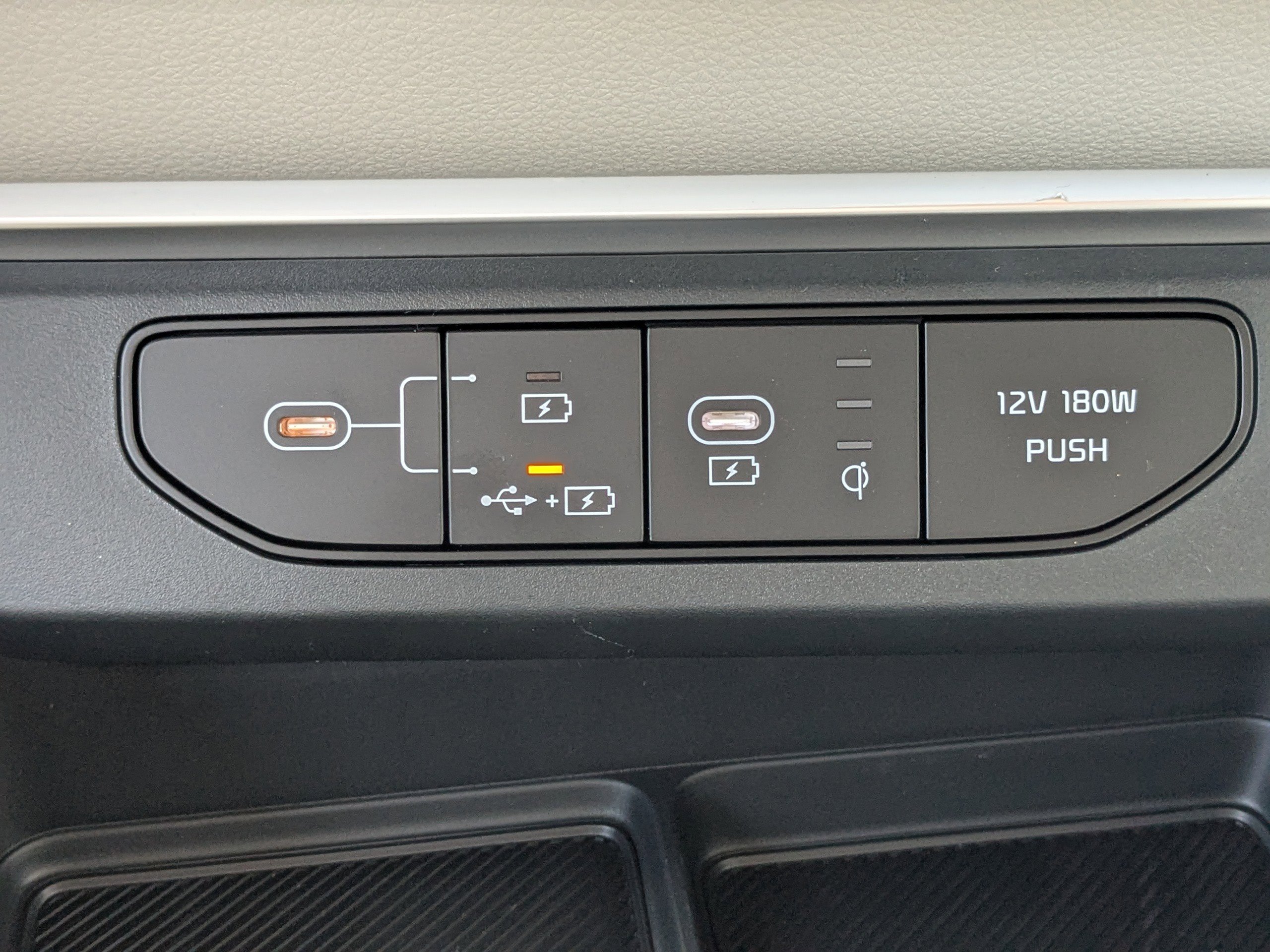 New 2026 Kia Carnival SX Prestige image 29