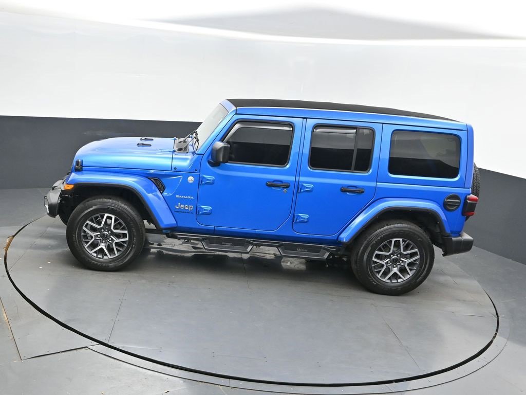 Used 2024 Jeep Wrangler Sahara w/ Technology Group image 35