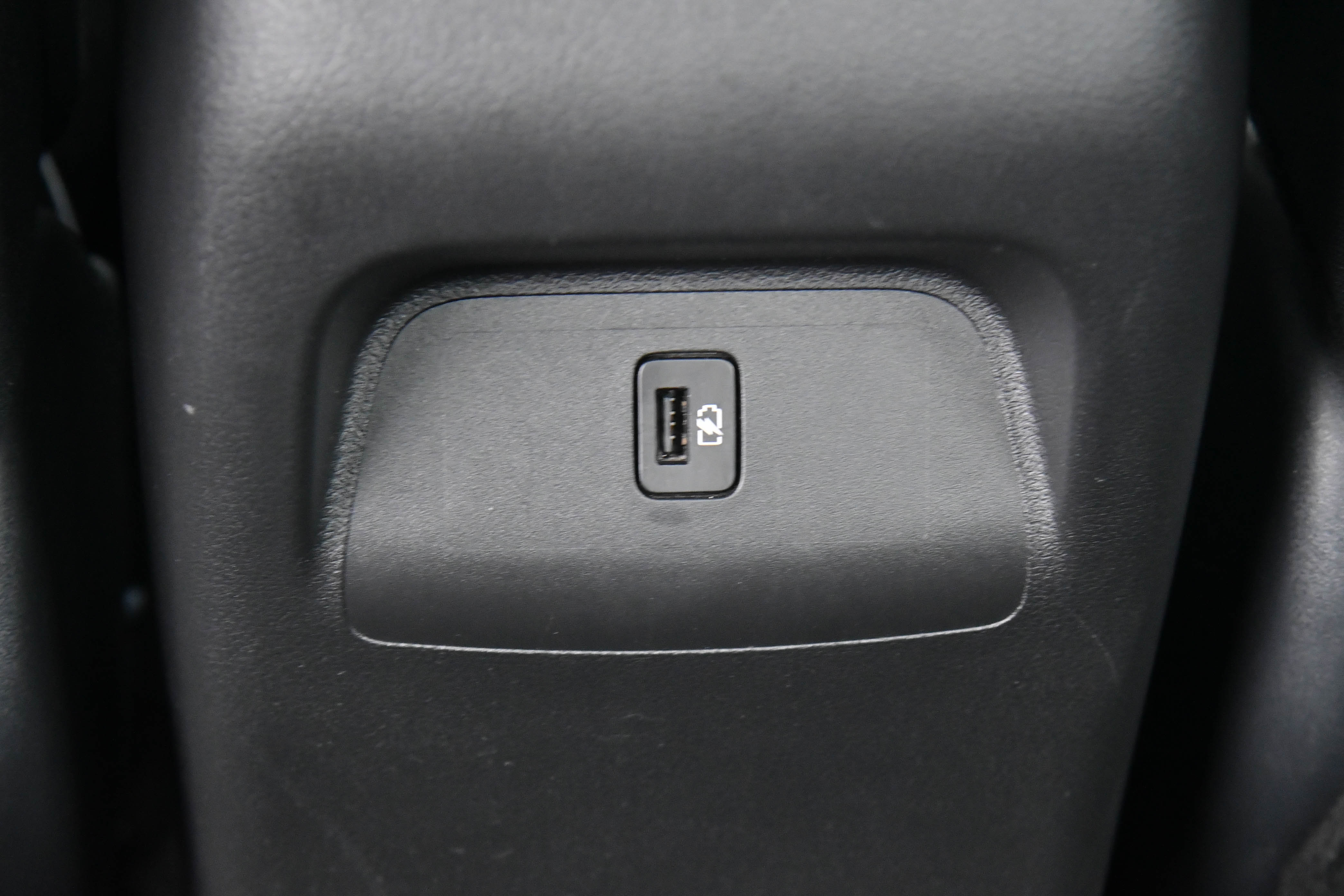 Used 2024 Nissan Sentra SV image 33