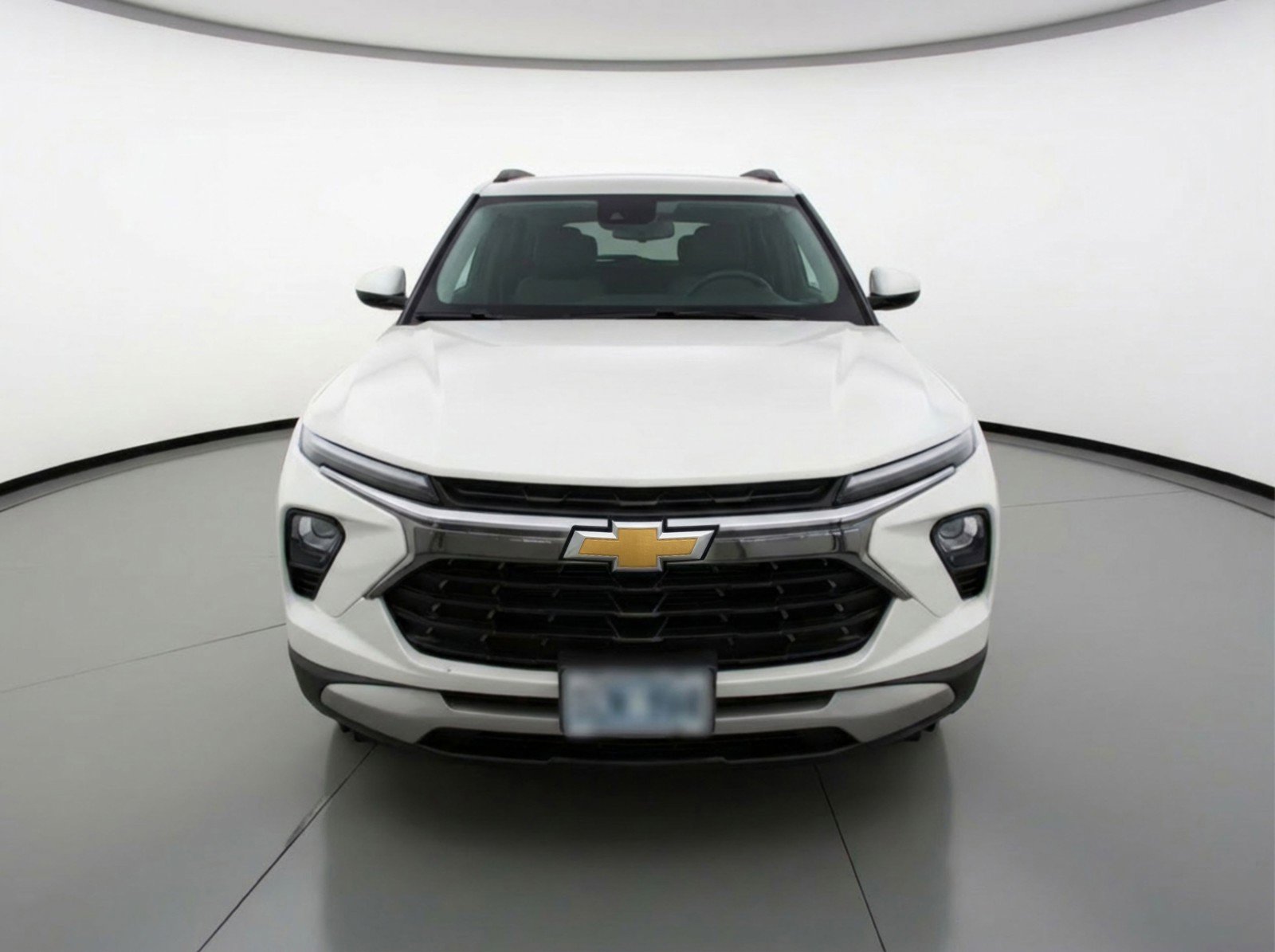 Used 2025 Chevrolet TrailBlazer LT image 2