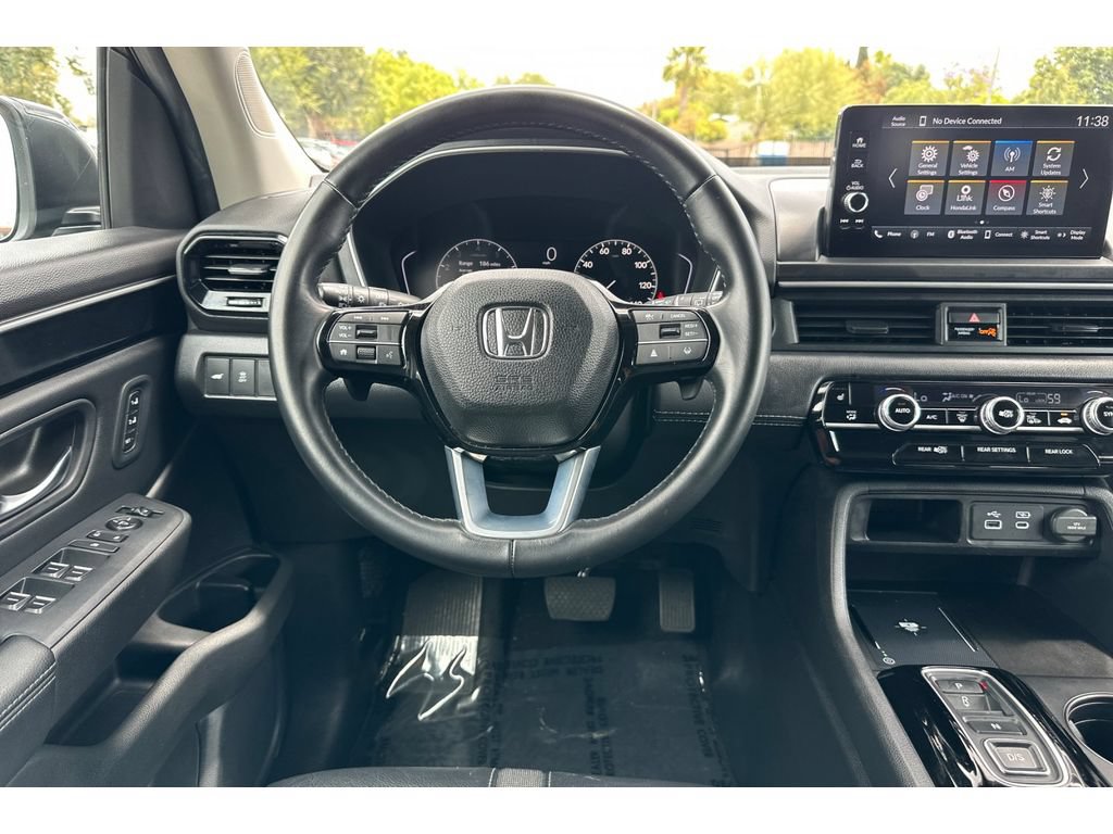Certified 2025 Honda Pilot EX-L image 16