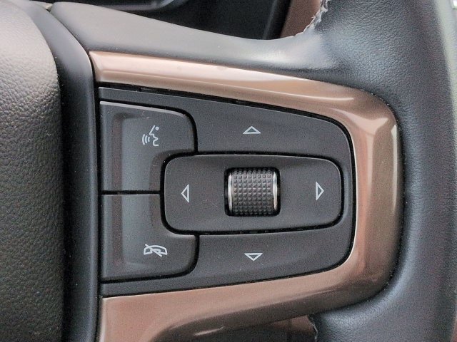 Used 2024 Chevrolet Suburban High Country AWD/4WD image 26