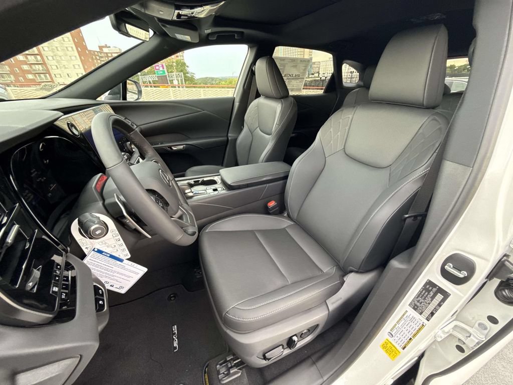 New 2026 Lexus RX 350 Premium AWD/4WD image 2
