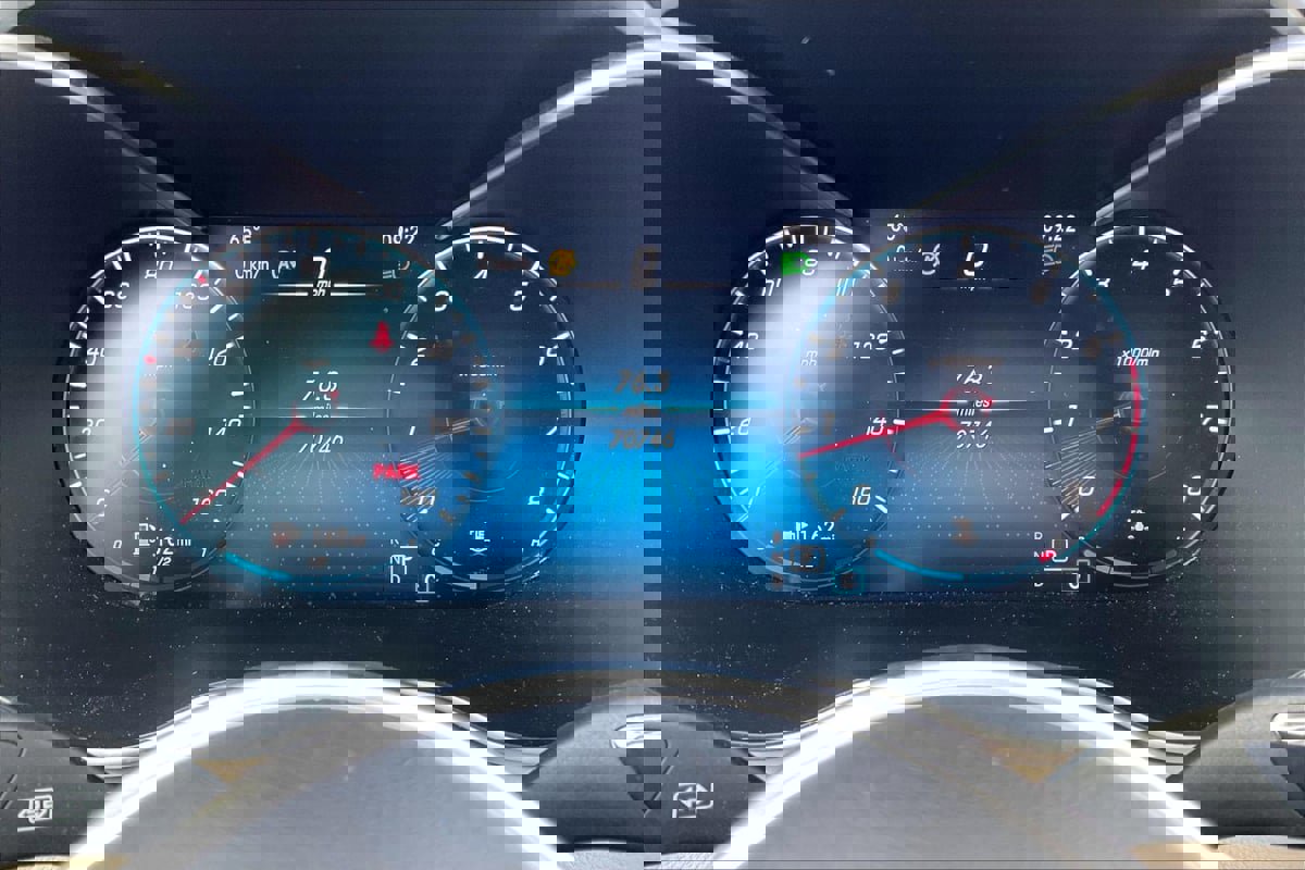 Used 2021 Mercedes-Benz GLC 300 w/ Premium Package image 20