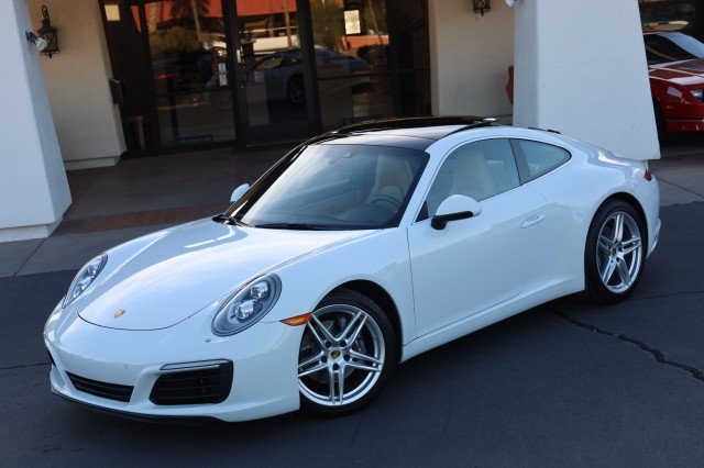 Used 2017 Porsche 911 Carrera RWD image 4