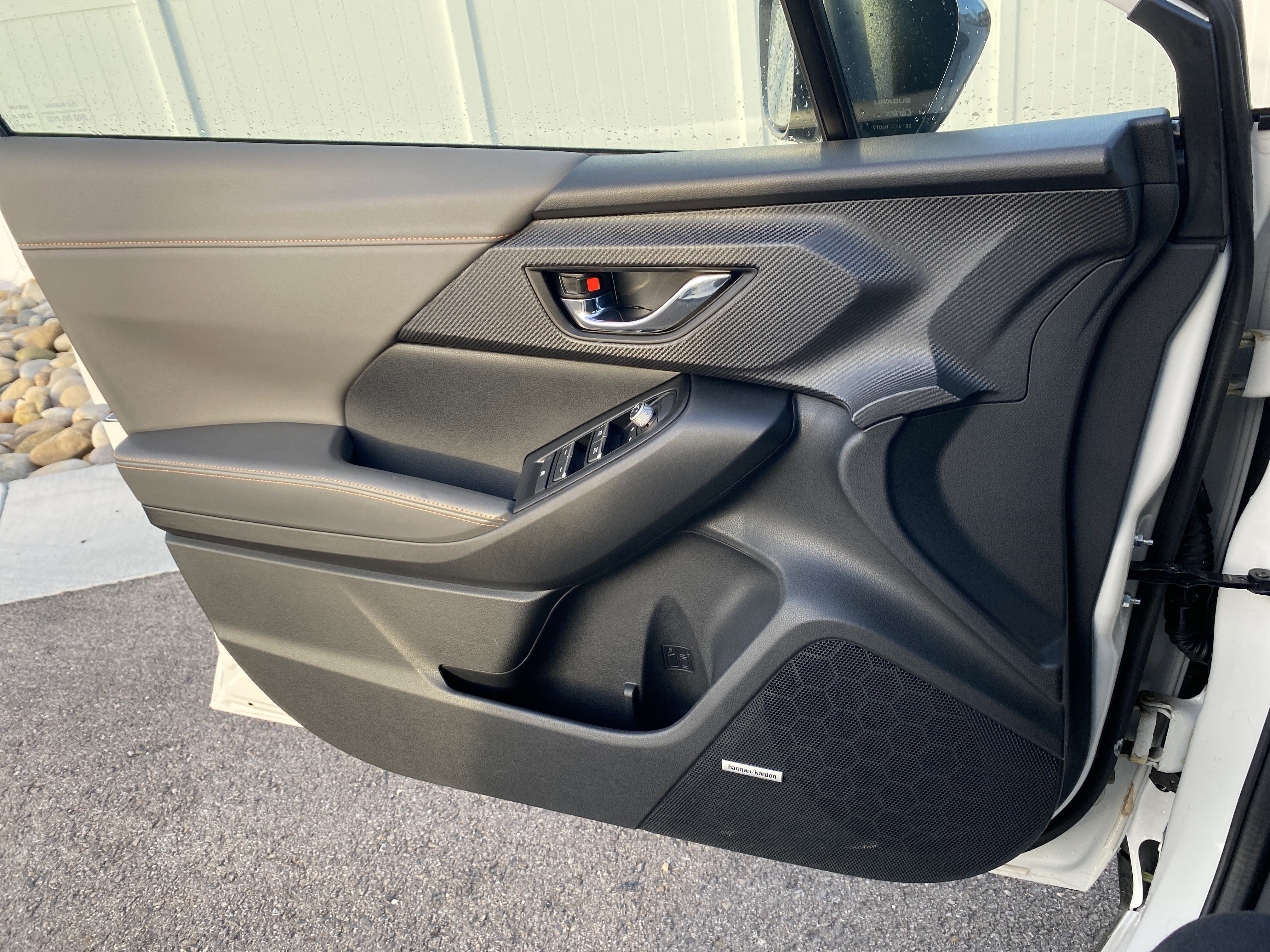 Used 2025 Subaru Crosstrek 2.5i Limited w/ Crosstrek Mirror Package image 17