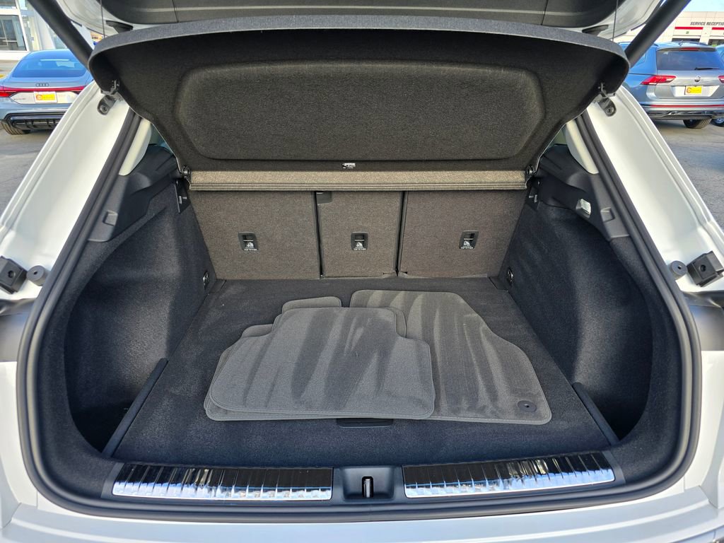 New 2026 Audi Q3 quattro 2.0T image 15