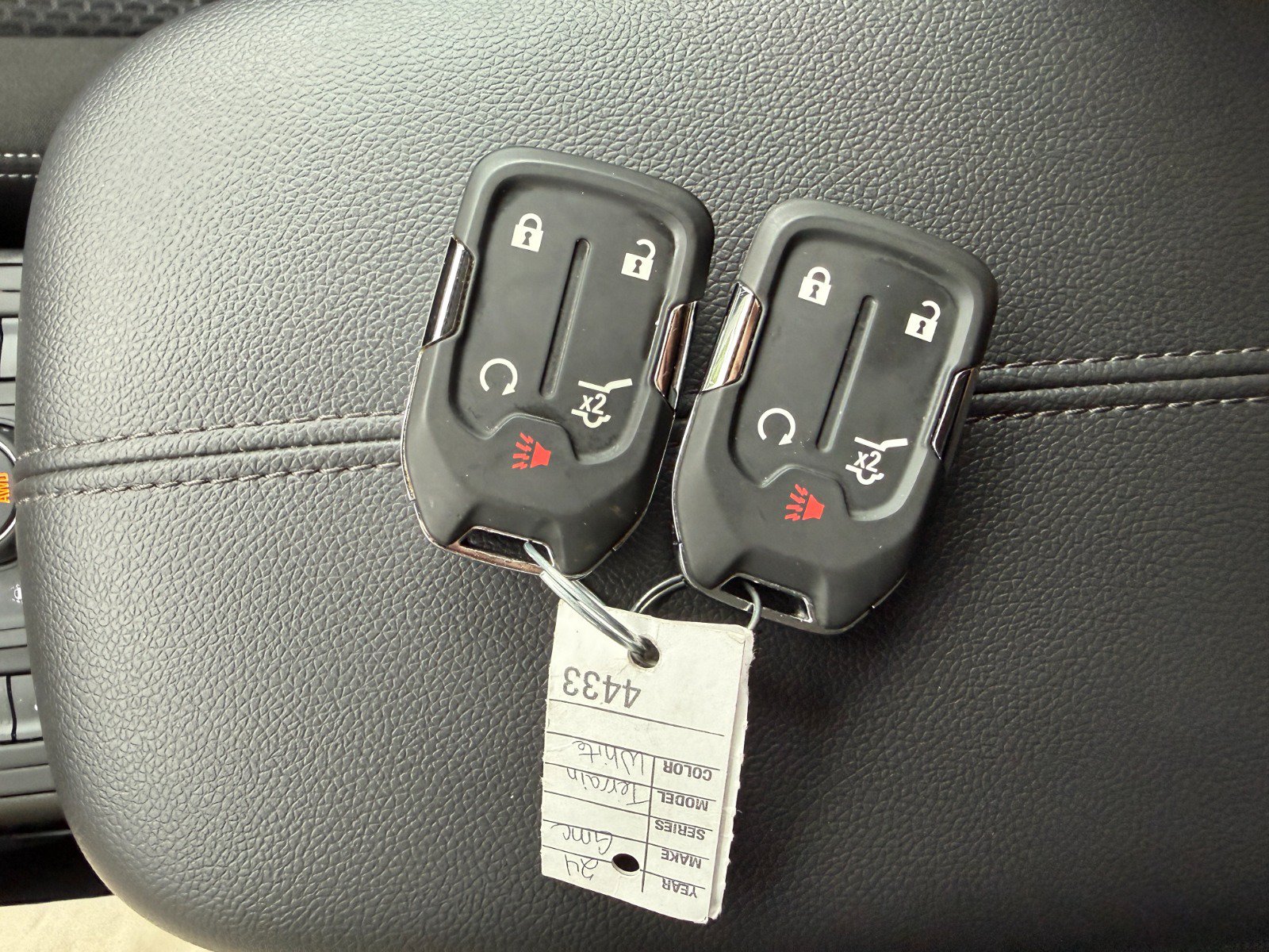 Certified 2024 GMC Terrain SLE w/ Driver Convenience Package AWD/4WD image 36