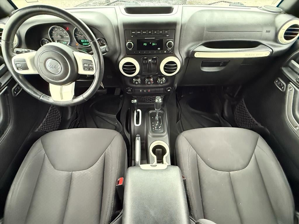 Used 2015 Jeep Wrangler Sport w/ Quick Order Package 24S AWD/4WD image 14