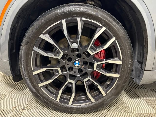 Used 2025 BMW X5 xDrive40i w/ M Sport Package AWD/4WD image 23