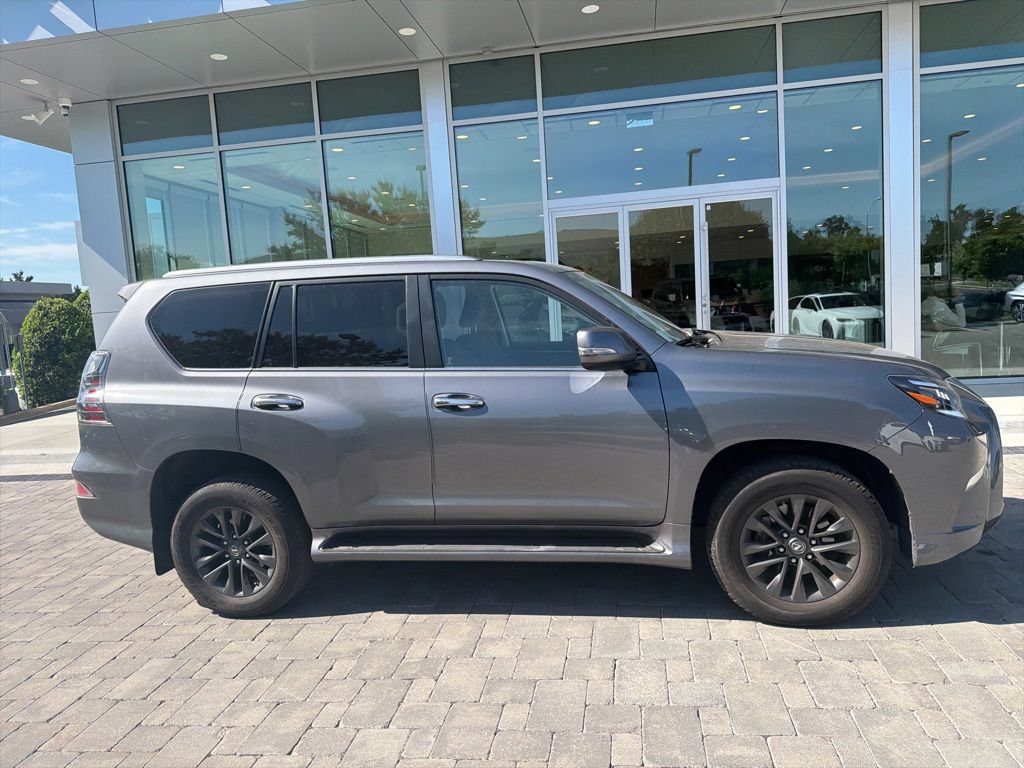 Certified 2023 Lexus GX 460 Premium w/ Premium Package AWD/4WD image 12