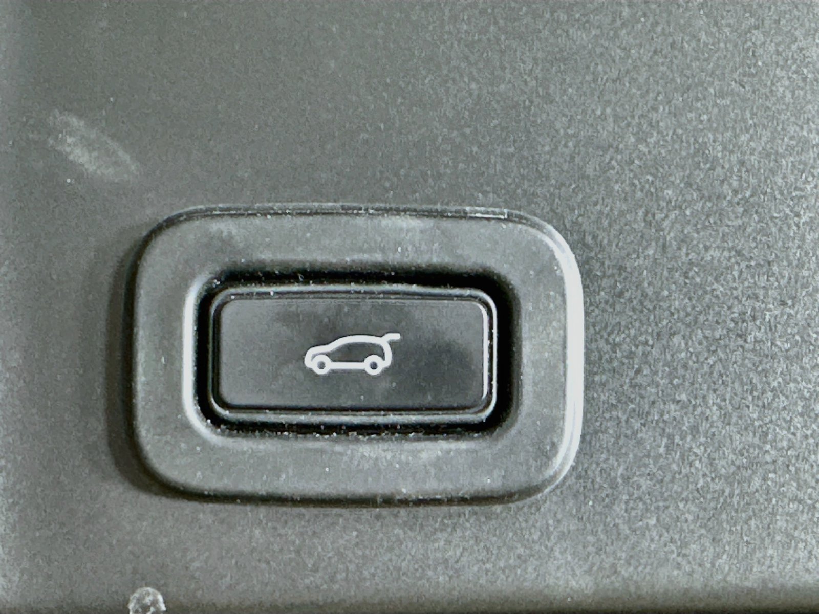 Used 2020 Land Rover Range Rover Evoque SE AWD/4WD image 39