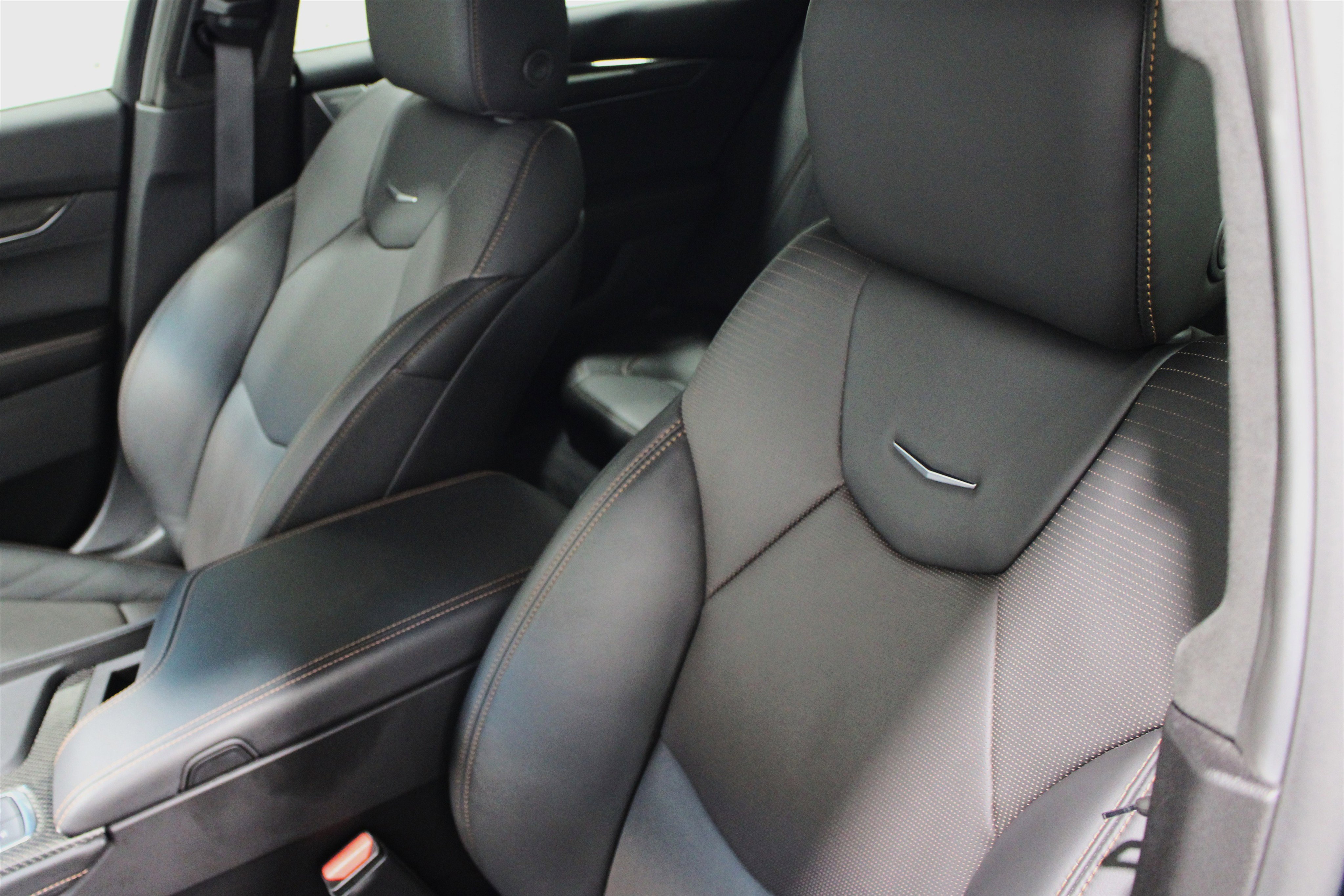 Used 2024 Cadillac CT5 V w/ Premium Package AWD/4WD image 4