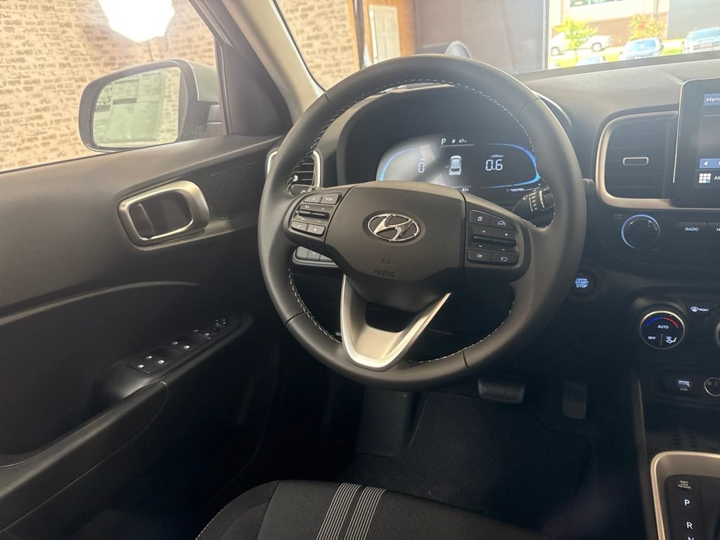 New 2026 Hyundai Venue SEL FWD image 18