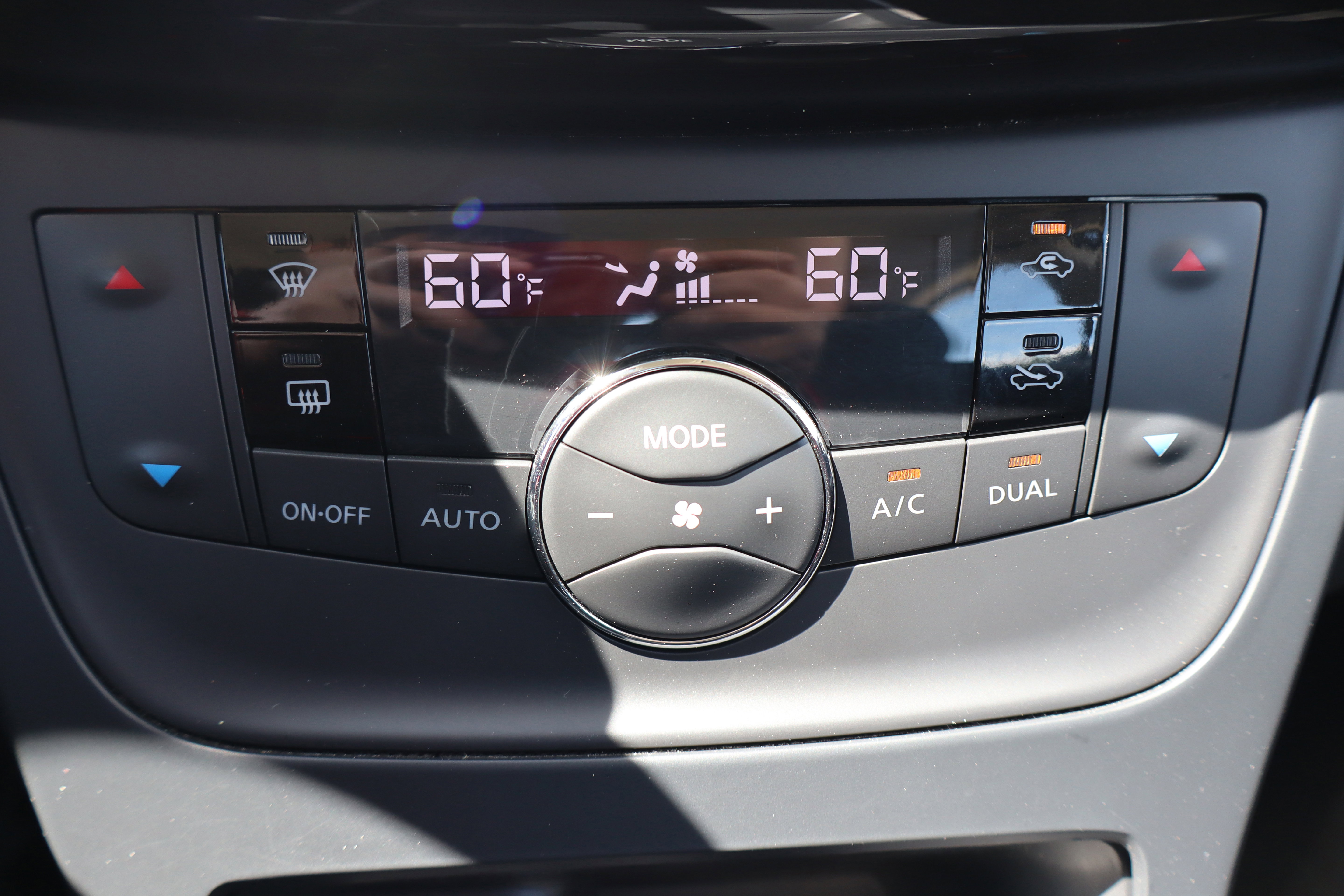 Used 2019 Nissan Sentra SV FWD image 20