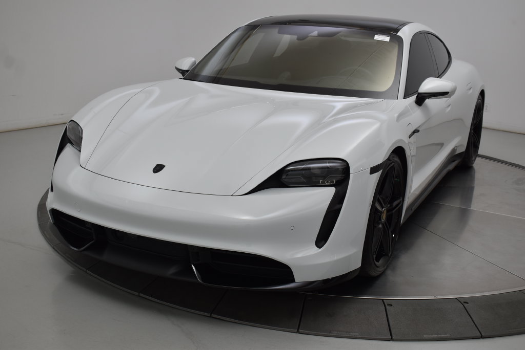 Used 2022 Porsche Taycan Turbo S AWD/4WD image 24