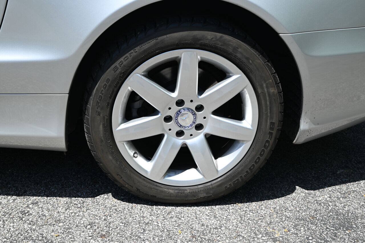Used 2004 Mercedes-Benz SL 500 image 10