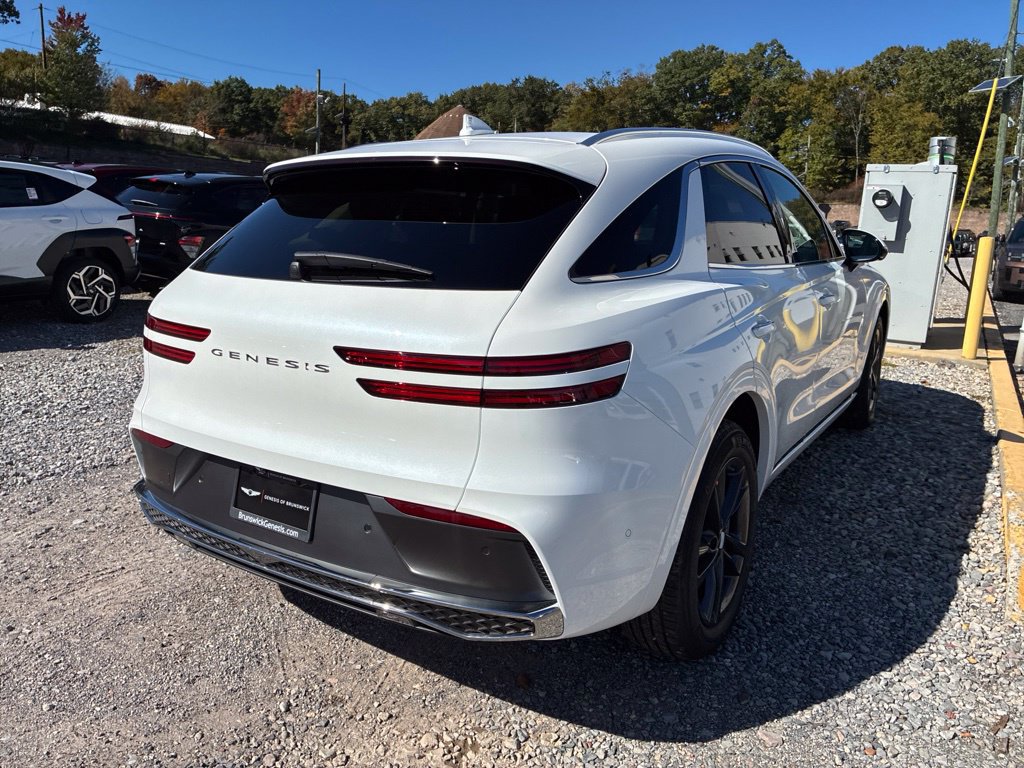 New 2027 Genesis GV70 2.5T Advanced AWD/4WD image 7