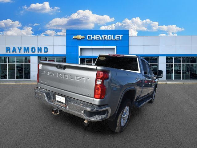 Used 2024 Chevrolet Silverado 2500 LT w/ All Star Edition AWD/4WD image 3