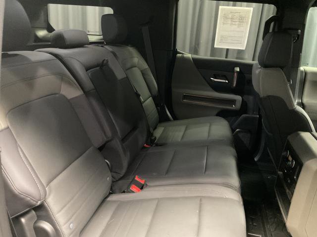 Used 2025 GMC Hummer EV 2X w/ LPO, Cargo Utility Package AWD/4WD image 15