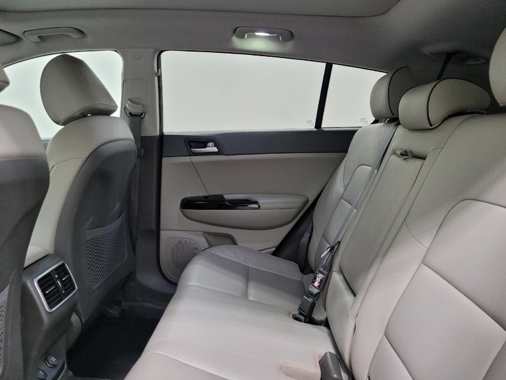 Used 2018 Kia Sportage EX w/ EX Premium Package image 18