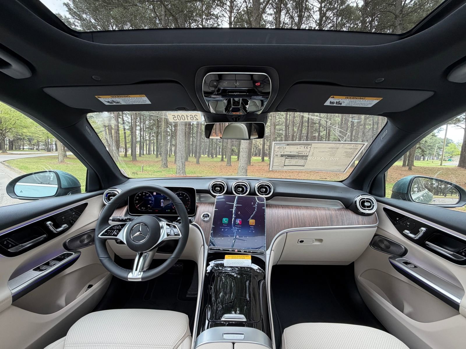New 2026 Mercedes-Benz GLC 300 image 2