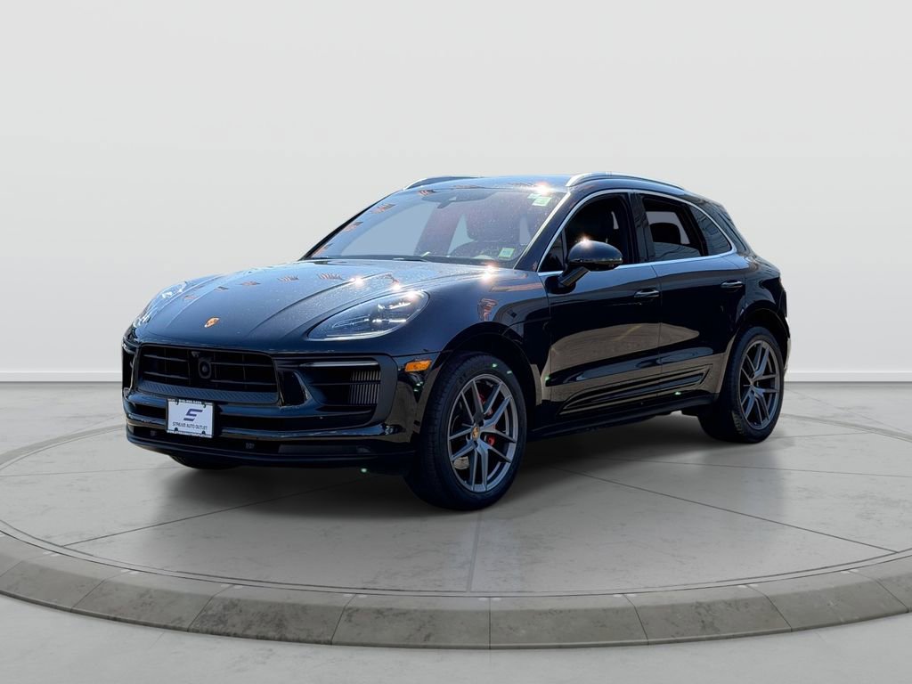 Used 2022 Porsche Macan S image 3