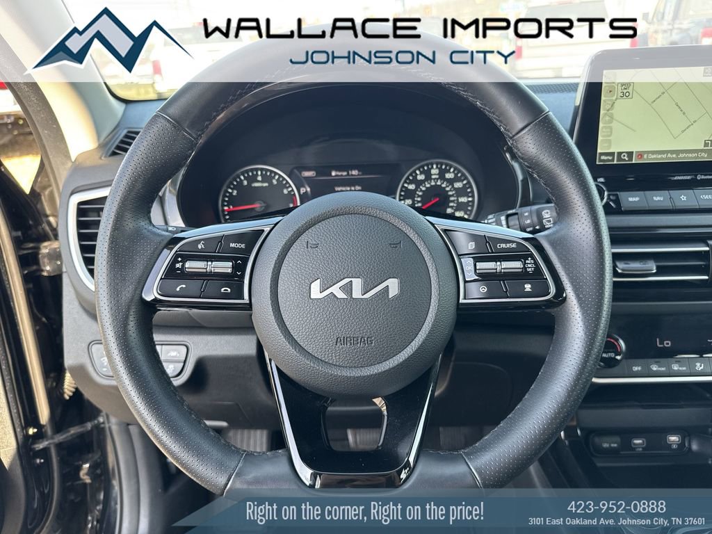 Used 2023 Kia Seltos SX image 28