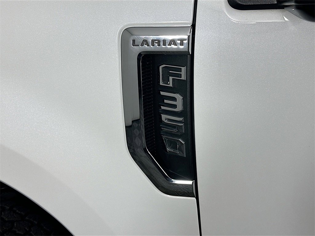 Used 2020 Ford F350 Lariat w/ Lariat Ultimate Package image 28