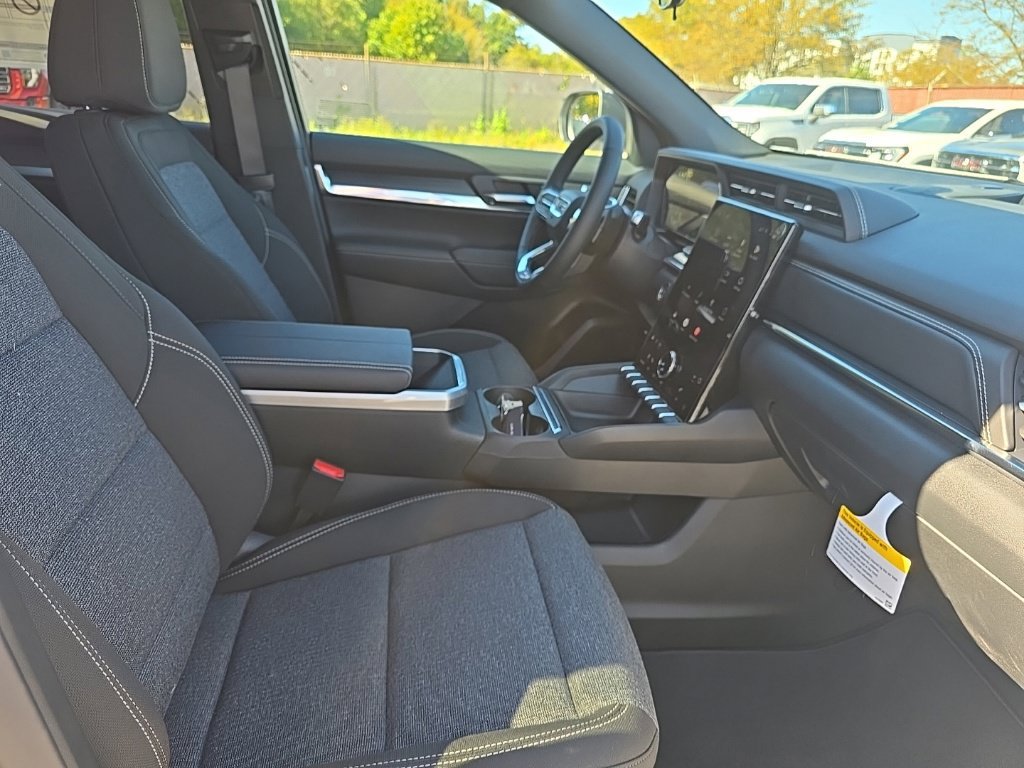 New 2027 GMC Terrain Elevation FWD image 10