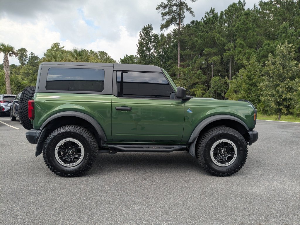 Used 2022 Ford Bronco Black Diamond w/ Sasquatch Package AWD/4WD image 3