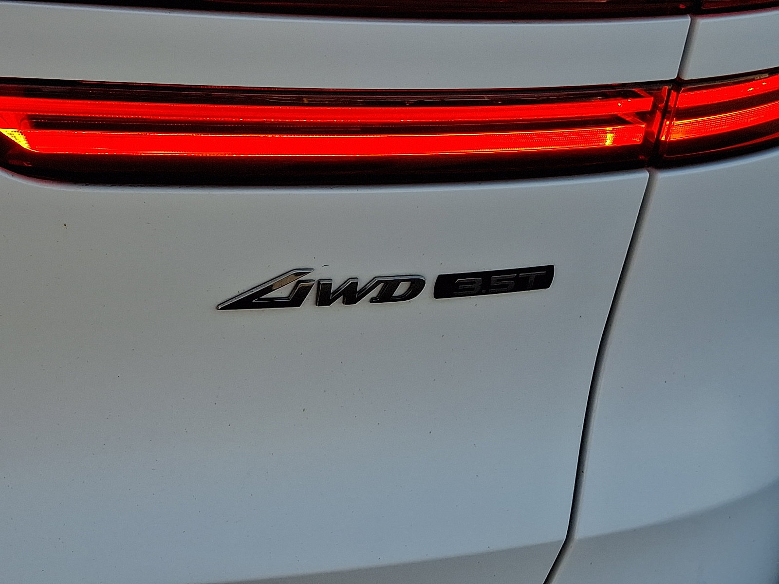 Certified 2023 Genesis GV70 3.5T Sport w/ Sport Prestige Package AWD/4WD image 32