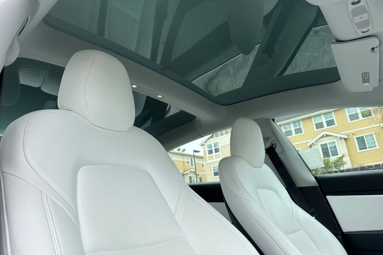 Used 2018 Tesla Model 3 Long Range image 16