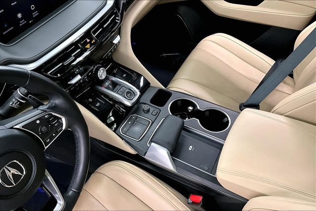 Used 2023 Acura MDX FWD w/ Technology Package image 17